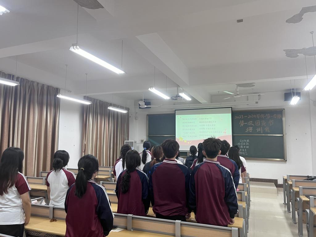免费观看已满十八岁电视剧动漫版