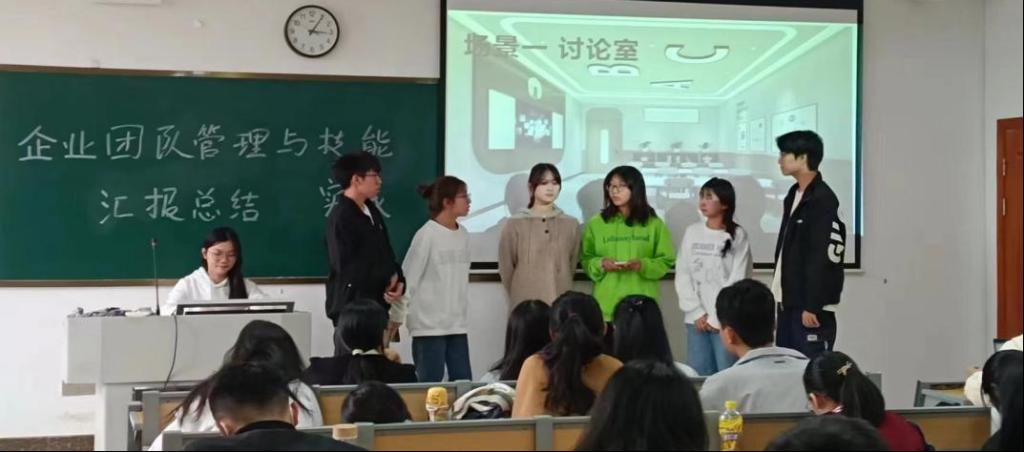 免费观看已满十八岁电视剧动漫版