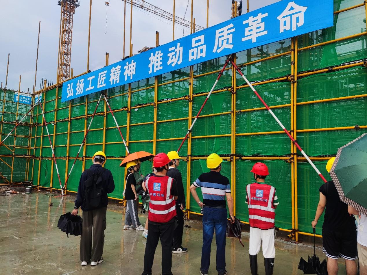 免费观看已满十八岁电视剧动漫版
