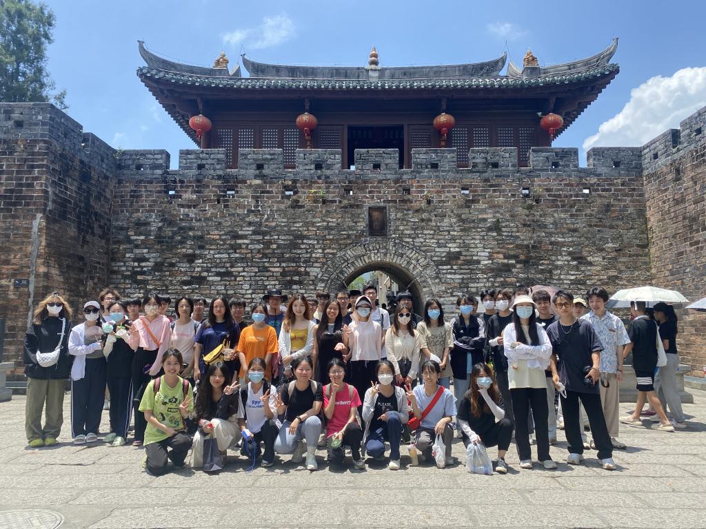 免费观看已满十八岁电视剧动漫版