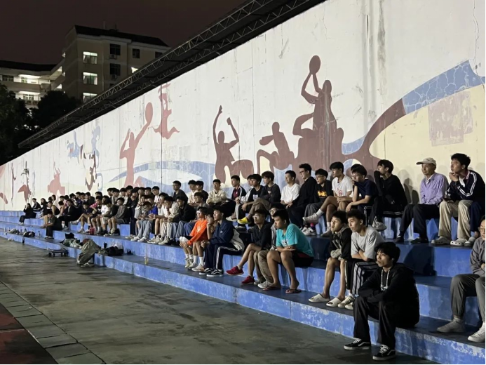 免费观看已满十八岁电视剧动漫版