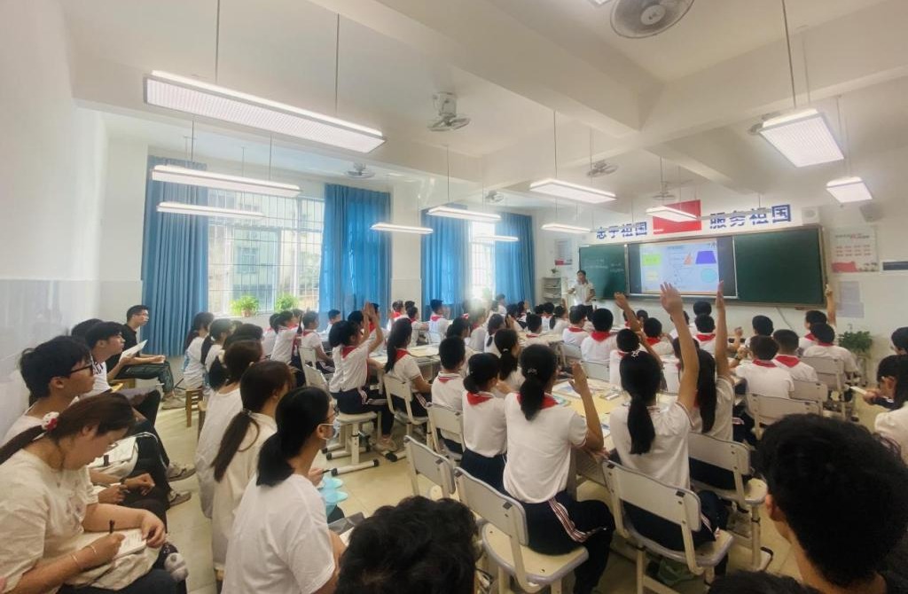 免费观看已满十八岁电视剧动漫版