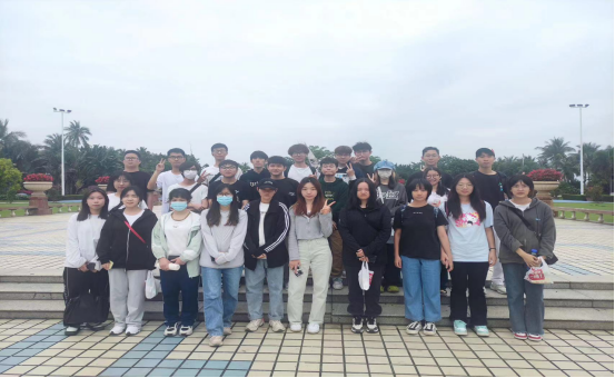 免费观看已满十八岁电视剧动漫版