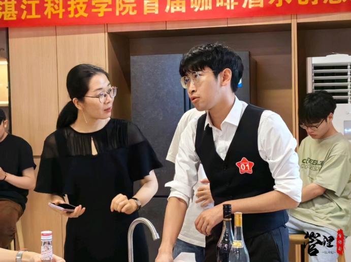 免费观看已满十八岁电视剧动漫版