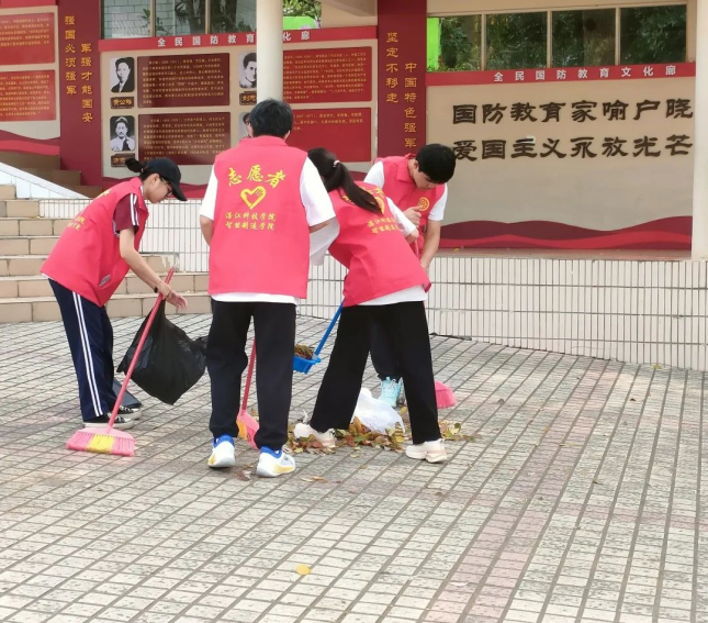 免费观看已满十八岁电视剧动漫版