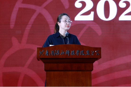 免费观看已满十八岁电视剧动漫版