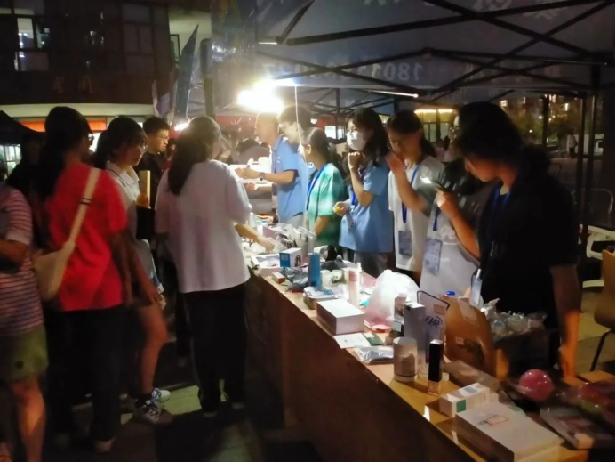 免费观看已满十八岁电视剧动漫版