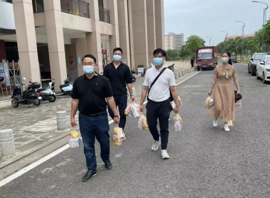 免费观看已满十八岁电视剧动漫版