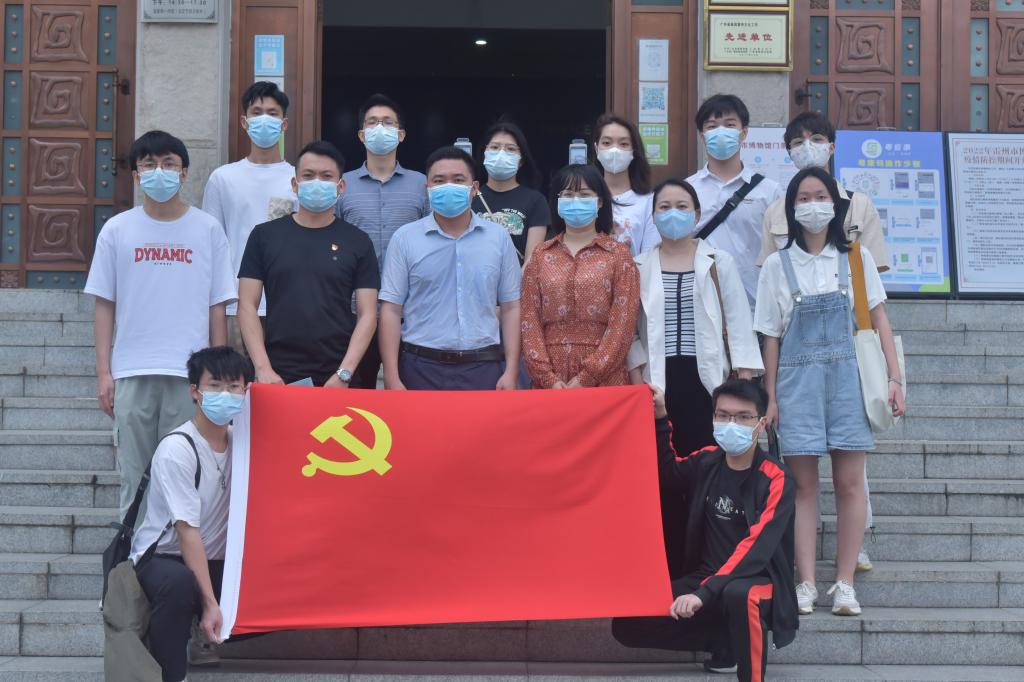 免费观看已满十八岁电视剧动漫版