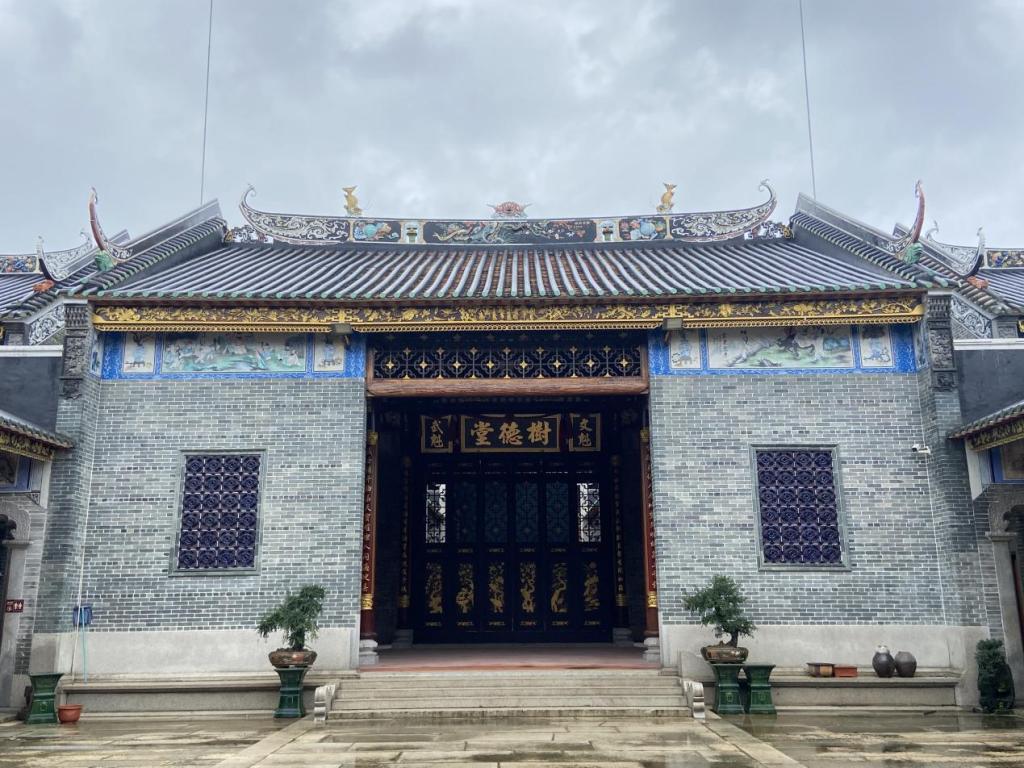 免费观看已满十八岁电视剧动漫版