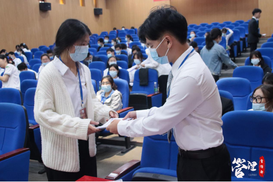 免费观看已满十八岁电视剧动漫版