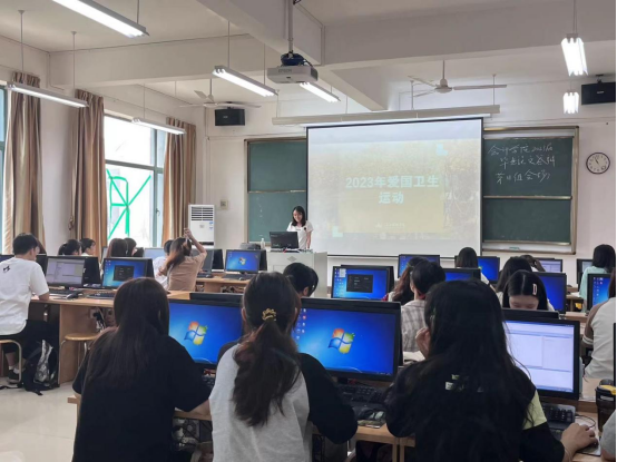 免费观看已满十八岁电视剧动漫版