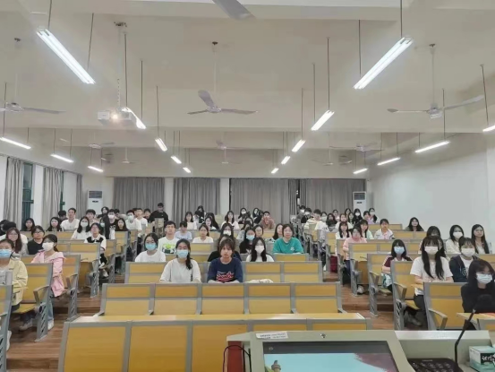 免费观看已满十八岁电视剧动漫版