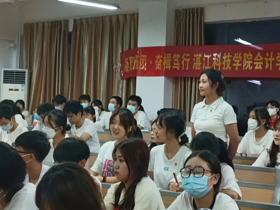 免费观看已满十八岁电视剧动漫版