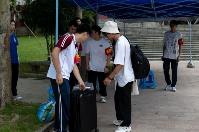 免费观看已满十八岁电视剧动漫版