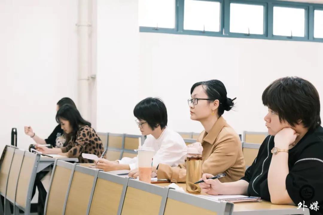 免费观看已满十八岁电视剧动漫版
