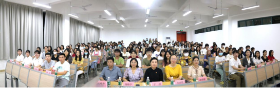 免费观看已满十八岁电视剧动漫版