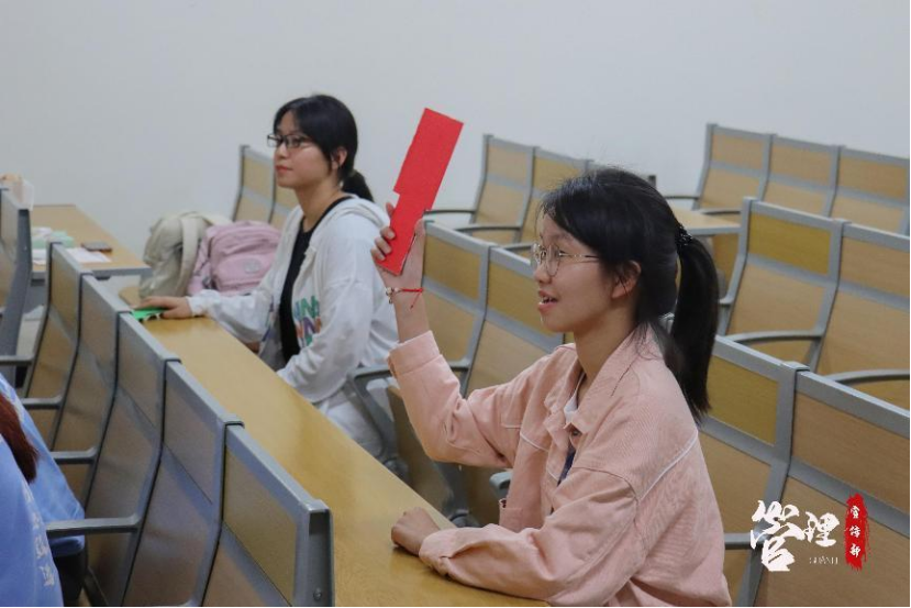 免费观看已满十八岁电视剧动漫版