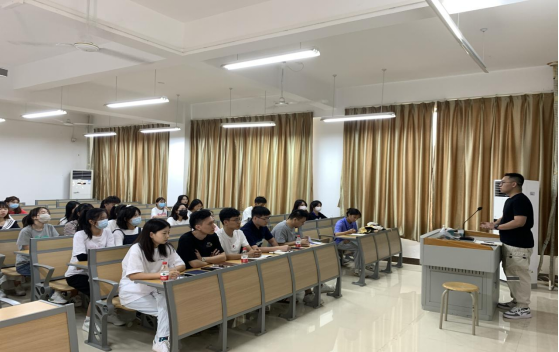 免费观看已满十八岁电视剧动漫版