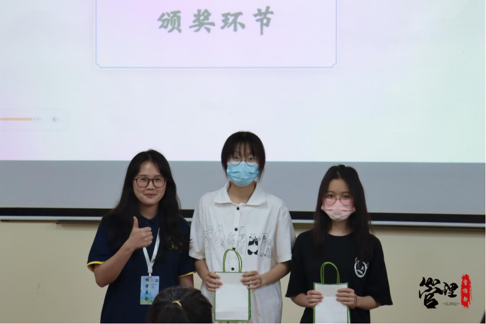免费观看已满十八岁电视剧动漫版
