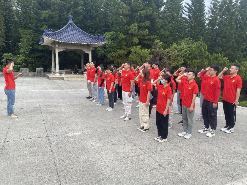 免费观看已满十八岁电视剧动漫版