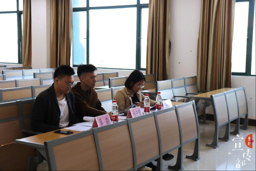 免费观看已满十八岁电视剧动漫版