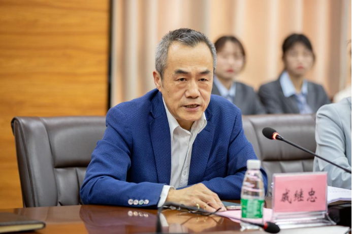免费观看已满十八岁电视剧动漫版