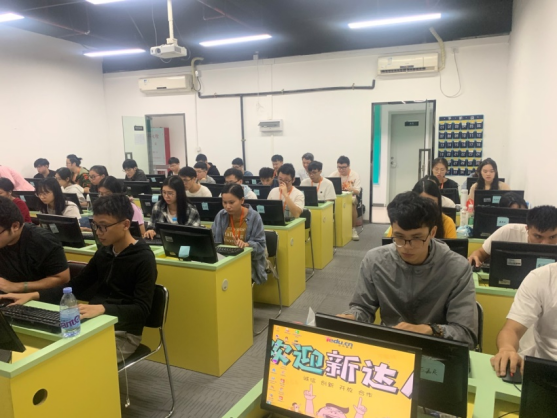 免费观看已满十八岁电视剧动漫版