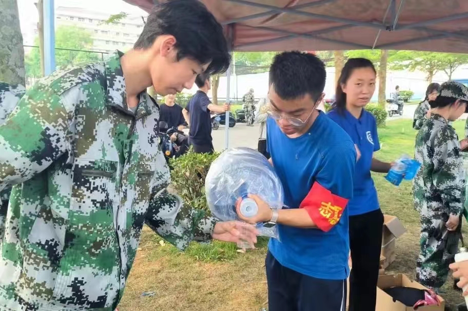 免费观看已满十八岁电视剧动漫版