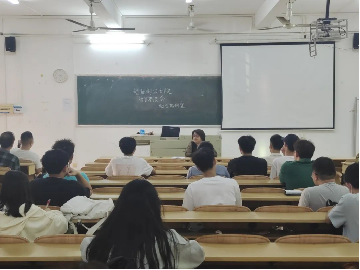 免费观看已满十八岁电视剧动漫版