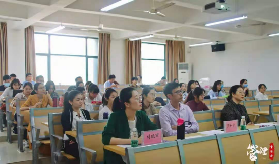免费观看已满十八岁电视剧动漫版