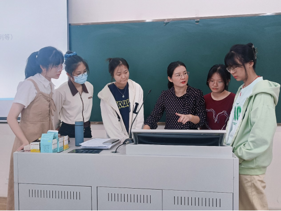 免费观看已满十八岁电视剧动漫版