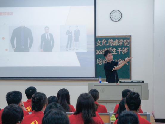 免费观看已满十八岁电视剧动漫版