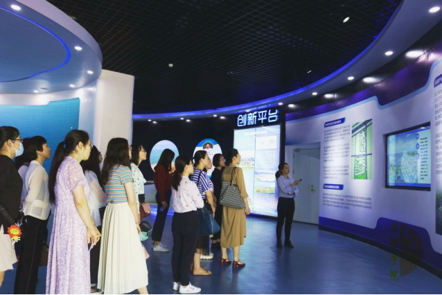 免费观看已满十八岁电视剧动漫版