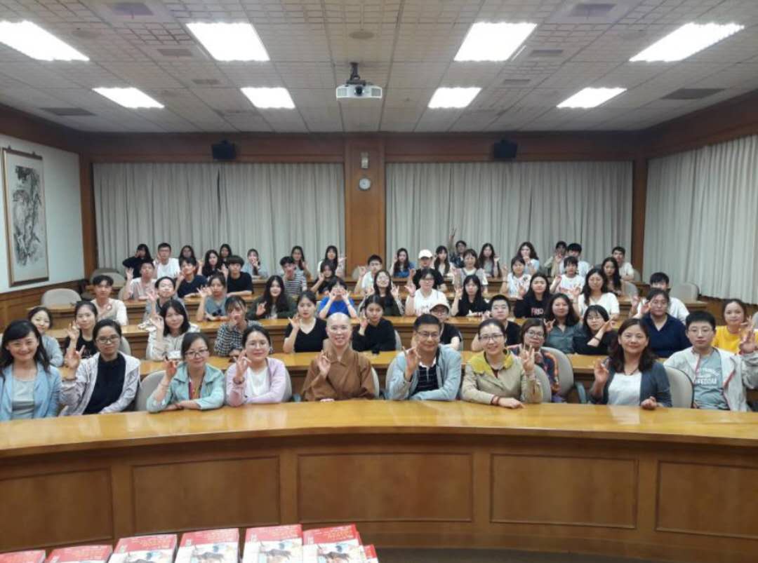免费观看已满十八岁电视剧动漫版