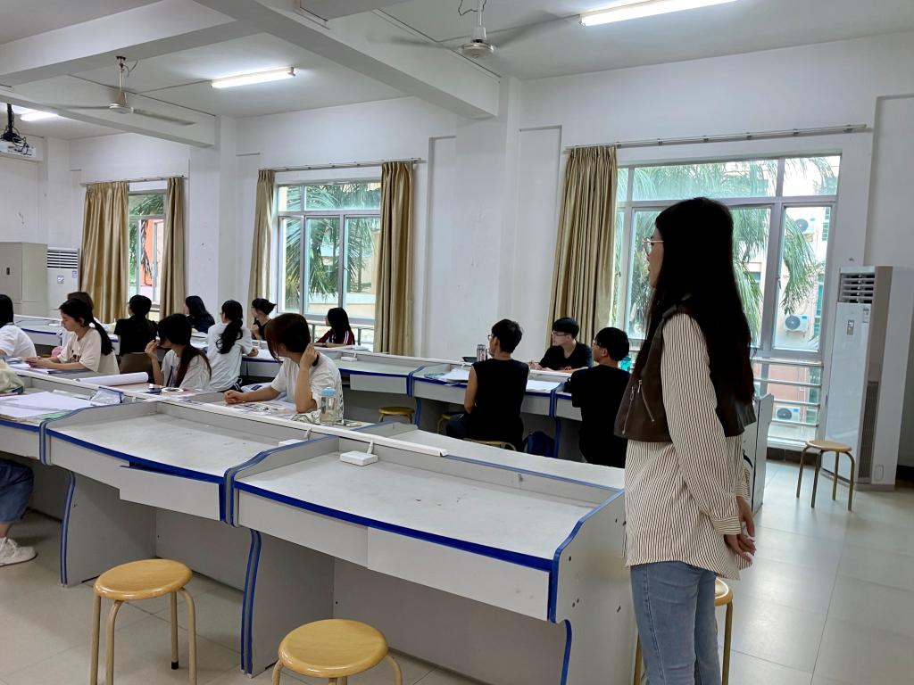 免费观看已满十八岁电视剧动漫版