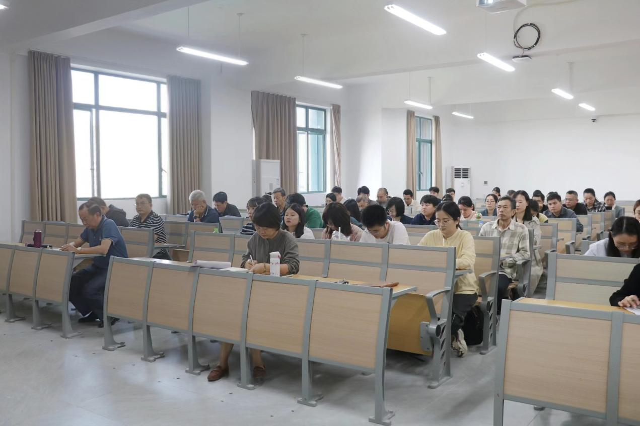 免费观看已满十八岁电视剧动漫版