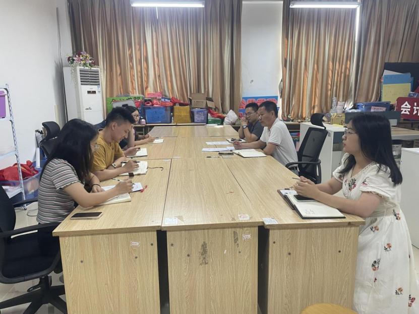 免费观看已满十八岁电视剧动漫版