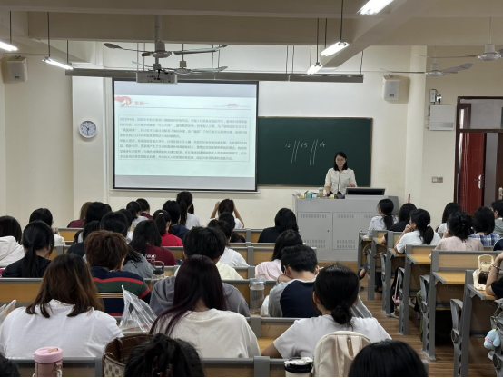 免费观看已满十八岁电视剧动漫版