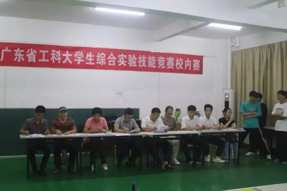 免费观看已满十八岁电视剧动漫版