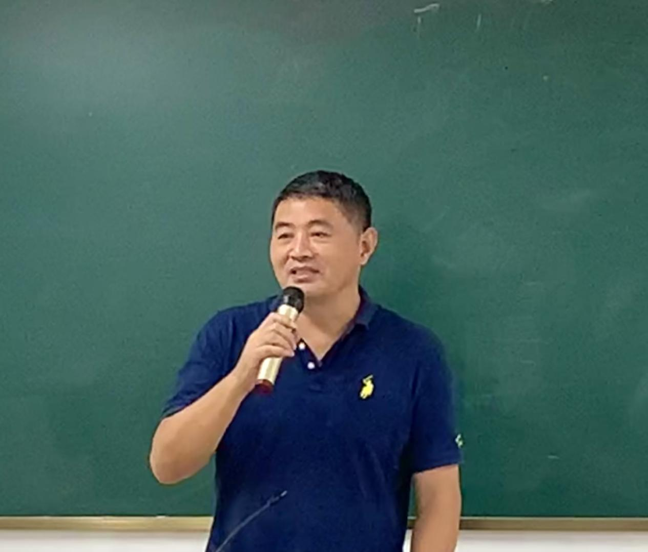 免费观看已满十八岁电视剧动漫版