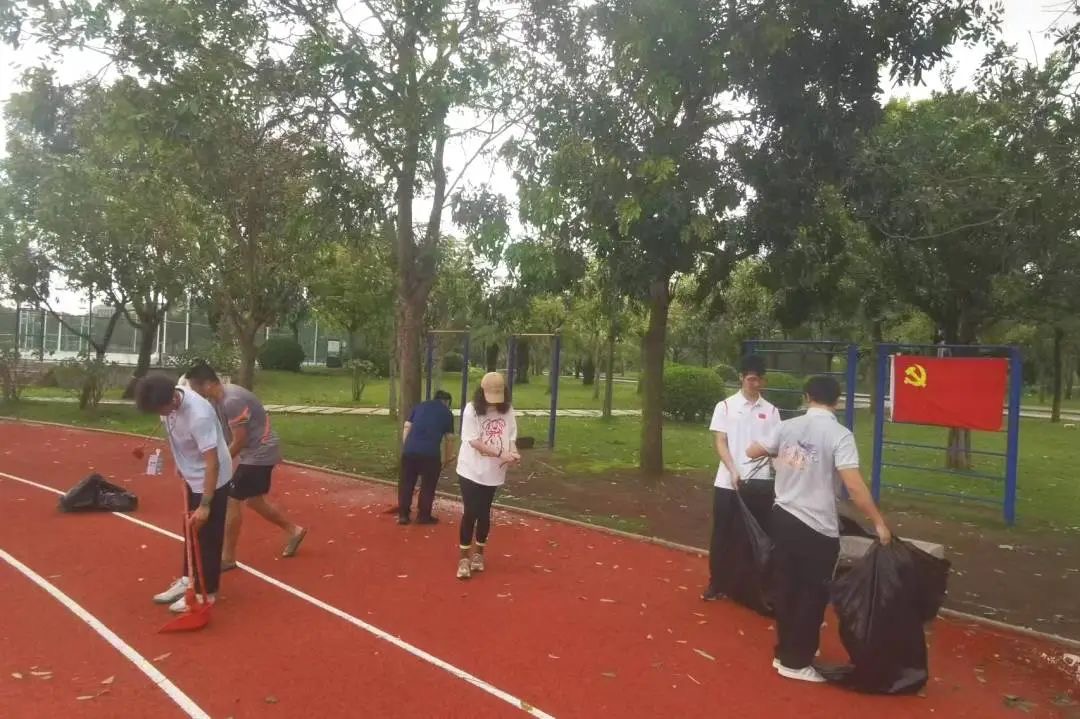 免费观看已满十八岁电视剧动漫版