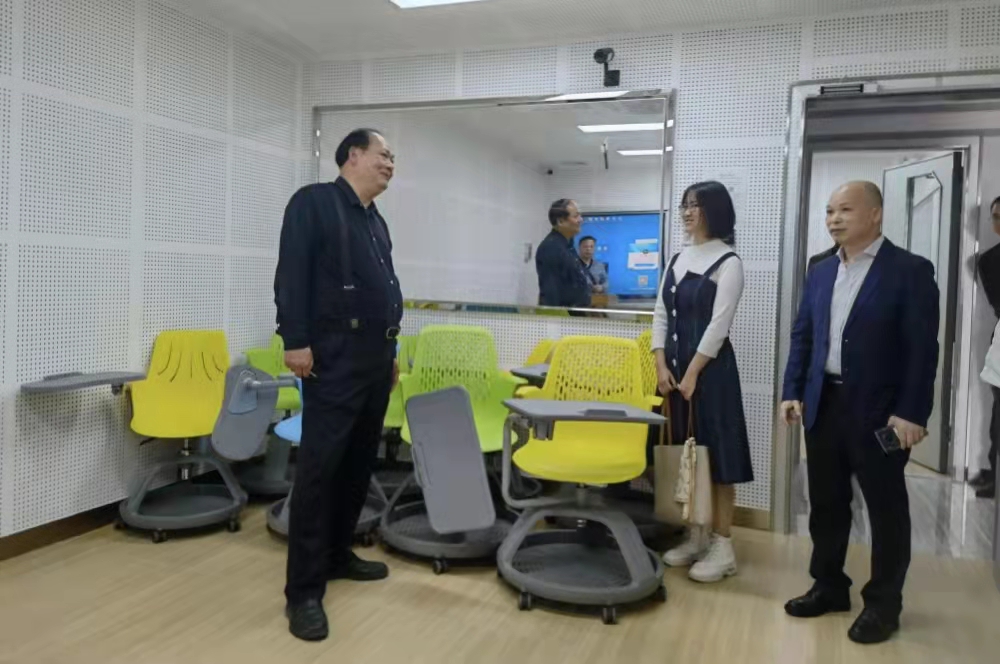 免费观看已满十八岁电视剧动漫版