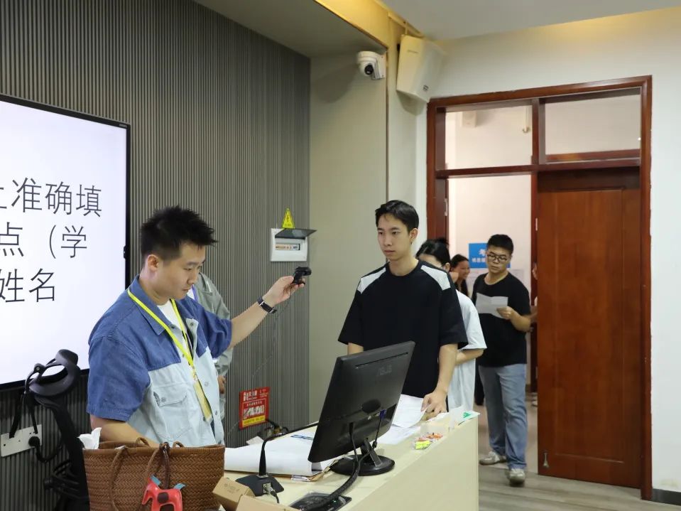 免费观看已满十八岁电视剧动漫版