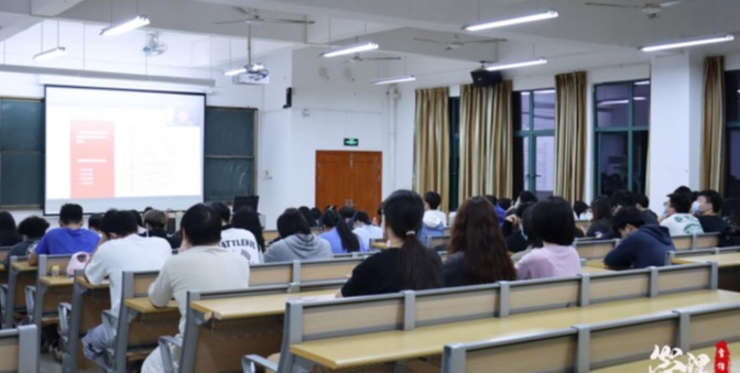 免费观看已满十八岁电视剧动漫版