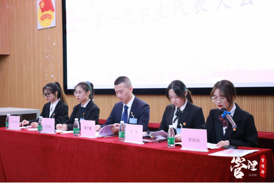 免费观看已满十八岁电视剧动漫版