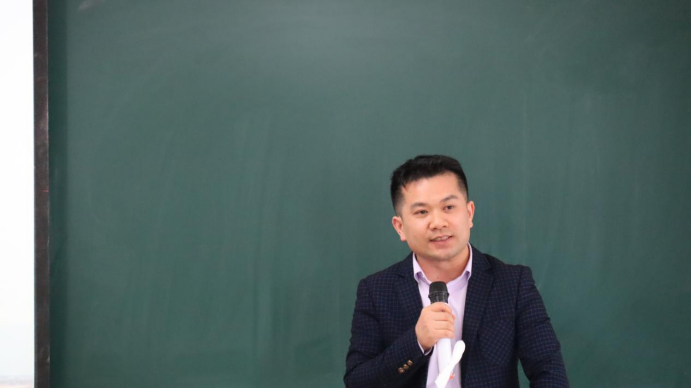 免费观看已满十八岁电视剧动漫版