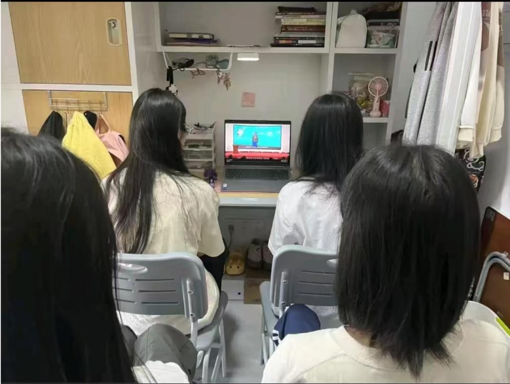 免费观看已满十八岁电视剧动漫版