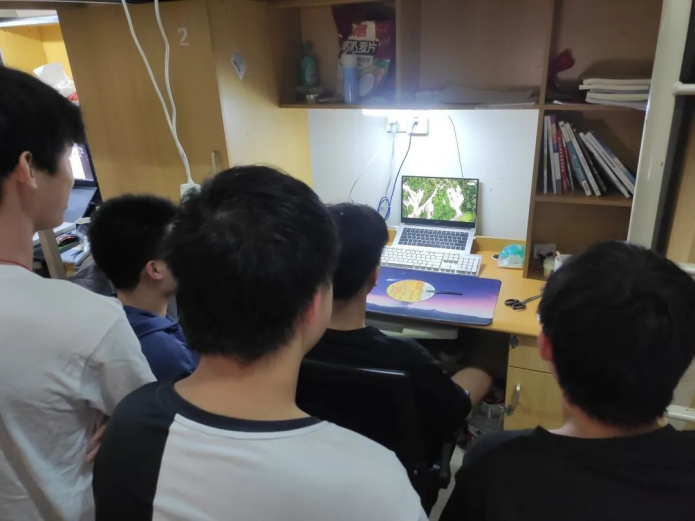免费观看已满十八岁电视剧动漫版