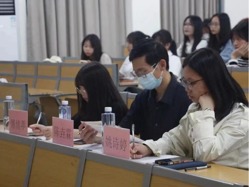 免费观看已满十八岁电视剧动漫版